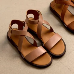 Angulus sandal
