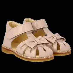 Angulus sandal