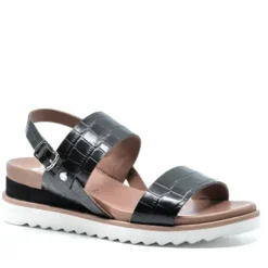 Ara sandal