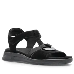 Ara sandal