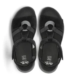 Ara sandal