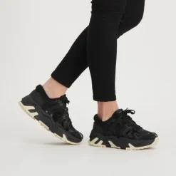 Steve Madden Ultraboost sko